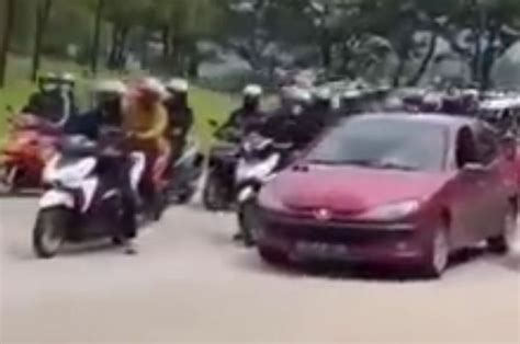 Tegang Video Rombongan Pemotor Sunmori Tendang Mobil Di Sentul Motorplus