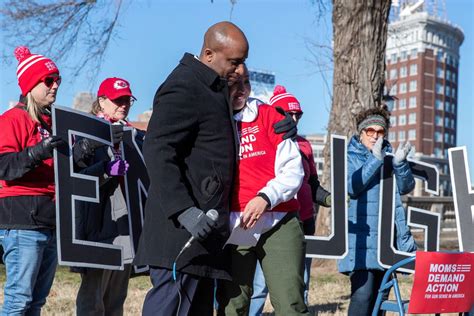 Rally Occupies Kc Park As Groups Speak Against Gun Violence Kansas