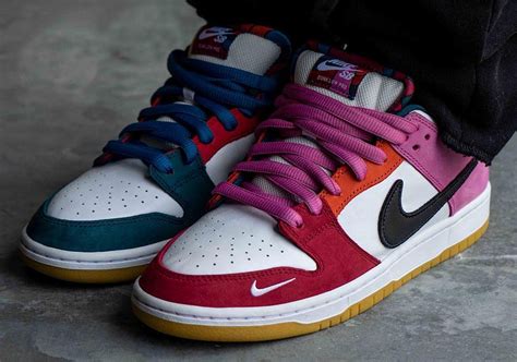 Parra Nike SB Dunk Faible 2021 DH7695 100 Crumpe