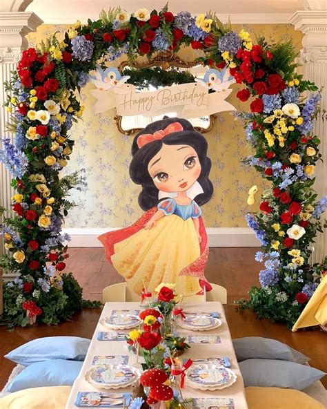 Snow White Birthday Party Ideas Photo 2 Of 15 Snow White Birthday