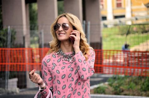 CC fashion: A NEW TREND: PINK Cc Fashion, New Trends, Collar, Trending ...