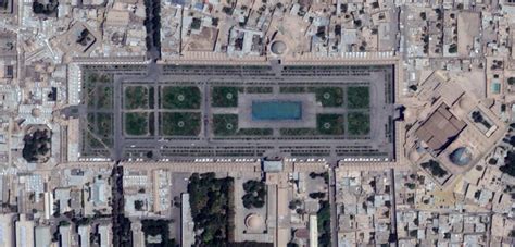 Naqsh-e Jahan Square - UNESCO World Heritage Site - Isfahan Info