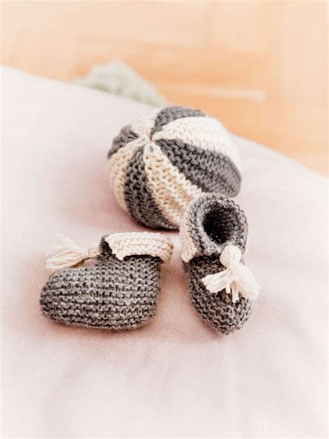 Anleitung Babyschuhe Stricken Ferrierasser