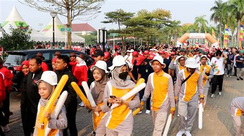 GERAK JALAN SEHAT DAN FESTIVAL BEKASI MAKIN BERANI WARNAI HARI JADI