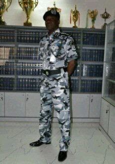 NAIJA PARROT: Check out the new Nigerian Police Uniform!!!