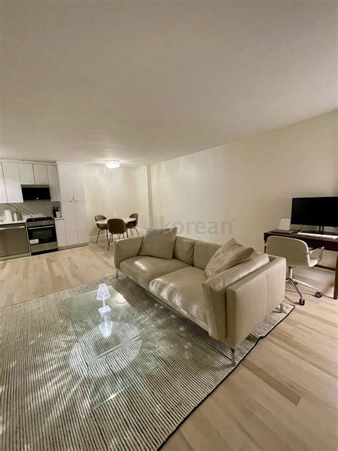 [서블렛] 어퍼이스트 1Bd/1ba 25평 고층 아파트 전체 사용 ($200/day)