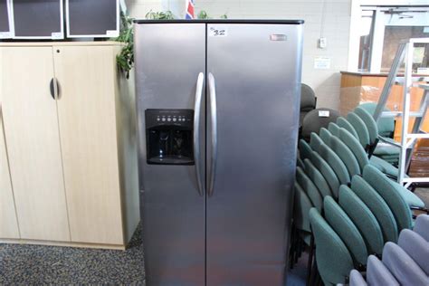 FRIGIDAIRE GALLERY SERIES SIDE BY SIDE STAINLESS