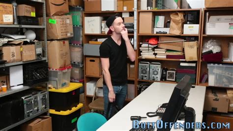 Amateur Criminal Sucks BoyFriendTV