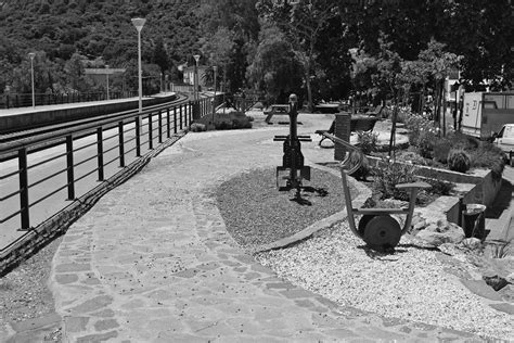 Parque Con Zona Infantil Y Biosaludable En La Estaci N De Benaoj N