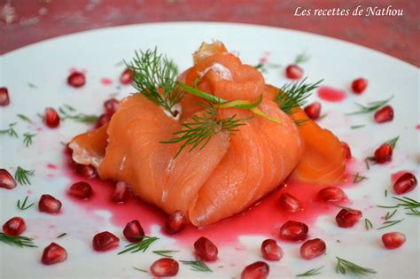 Aumônières de saumon fumé à la mangue et kiwi sauce grenade citron