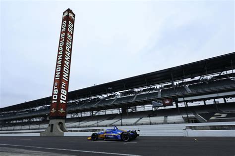 Josef Newgarden Kyle Larson Fastest On Day One Of Indy 500 Open Testing