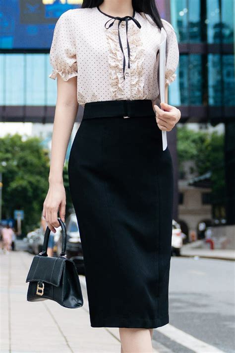 cách phối đồ áo sơ mi khoác ngoài nữ hot trend cực xinh