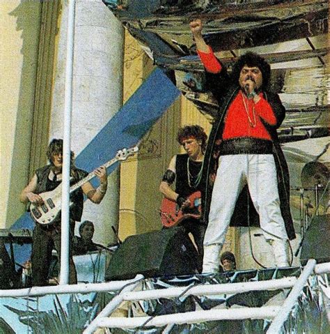 ТАЙМ АУТ / АУТ. Группа ТАЙМ АУТ / АУТ: альбомы, концерты, дискография