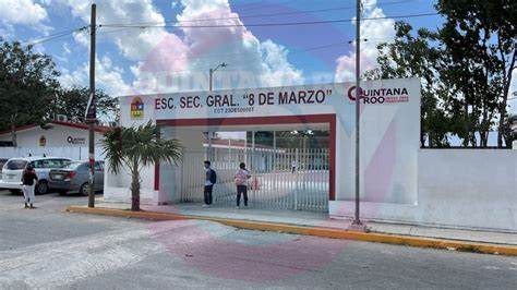 Evacúan dos escuelas en Cancún y otra en Tulum por supuestas amenazas