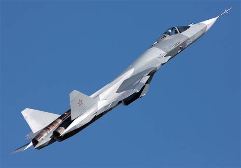 Força aérea russa recebeu seu primeiro Sukhoi Su 57