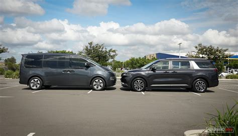 Hyundai Staria Vs Kia Carnival Performancedrive