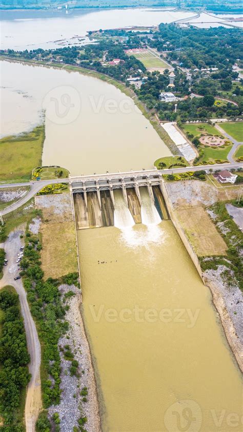 An aerial view of Floodgate 11697254 Stock Photo at Vecteezy