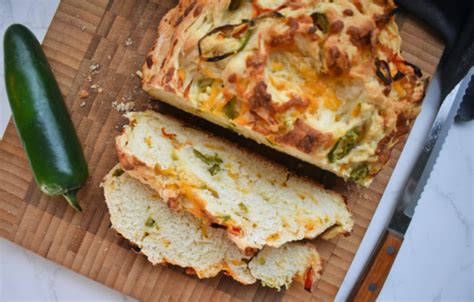 Easy Jalapeño Cheddar Cheese Bread Recipe Without Dutch Oven