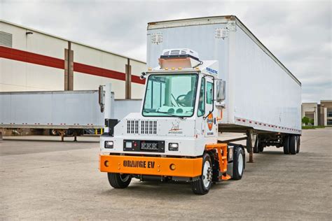 Where Do Electric Trucks Fit In? - Fuel Smarts - Trucking Info