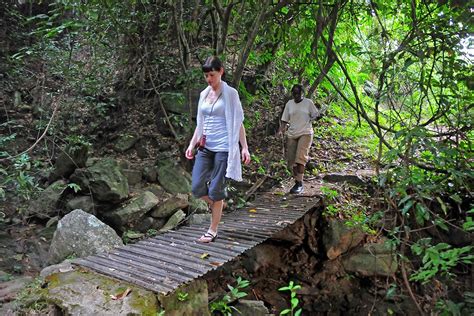 Hiking Guided Nature Walks In Murchison Falls Trek Africa Expeditions