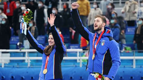 Finale curling l Italia è oro nel doppio misto Momento Olimpico dell