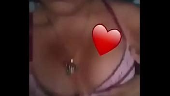 Mira como se quita el calzón la ecuatoriana XVIDEOS