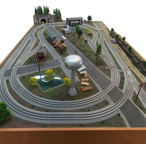 583 best Model Train Layouts images on Pinterest | Model train layouts ...