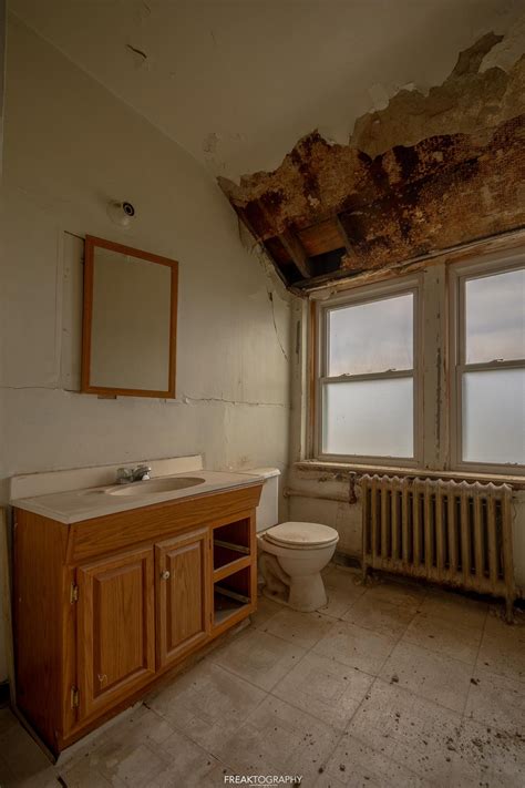 Stunning Abandoned Church in Detroit : r/urbanexploration