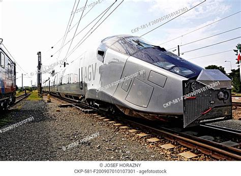 Download Free 100 + alstom agv wallpaper