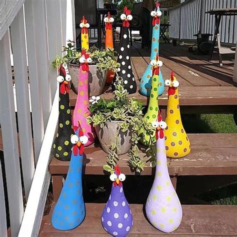 Neck Big Eye Chicken Resin Statue For Garden Yard Lawn Porch Balcony