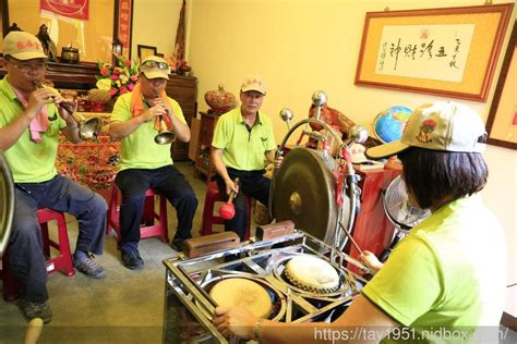 Due8zmny 哨角響起、鑼鼓遶境、107年過爐遶境！台中市太平區龍奉宮普陀山，慈航菩薩會，過爐遶境