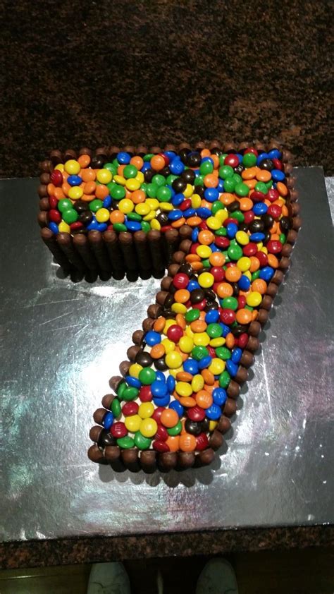Easy magic tree house birthday cake diy for a magic tree house party