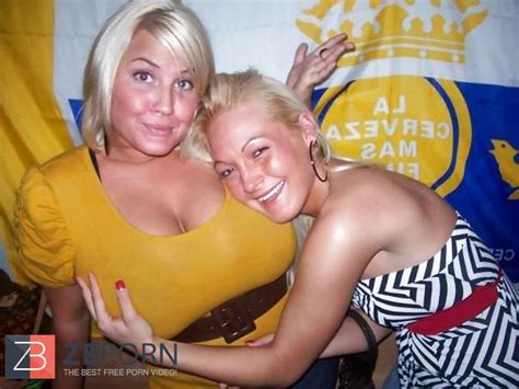 Not Nude Buxom Facebookwomen ZB Porn