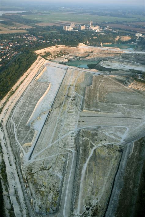 Luftaufnahme Lägerdorf Kies Tagebau in Lägerdorf im Bundesland