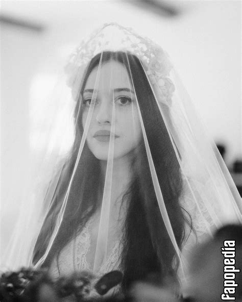 Kat Dennings Nude OnlyFans Leaks Photo Fapopedia