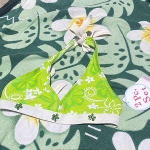 Swim Y K Hawaiian Floral Green Bikini Top Poshmark