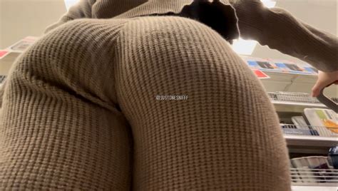 Blonde Hungry Ass Milf In Ribbed Pants Spandex Leggings Yoga Pants Forum