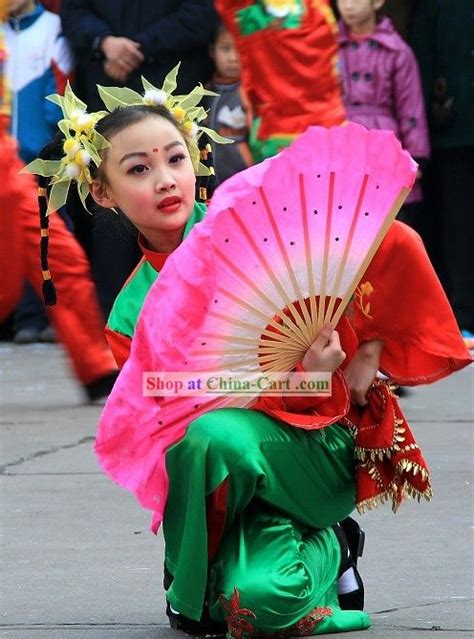 Chinese Fan Dance Costume Complete Set | Fan dance, Chinese dance, Dance costumes