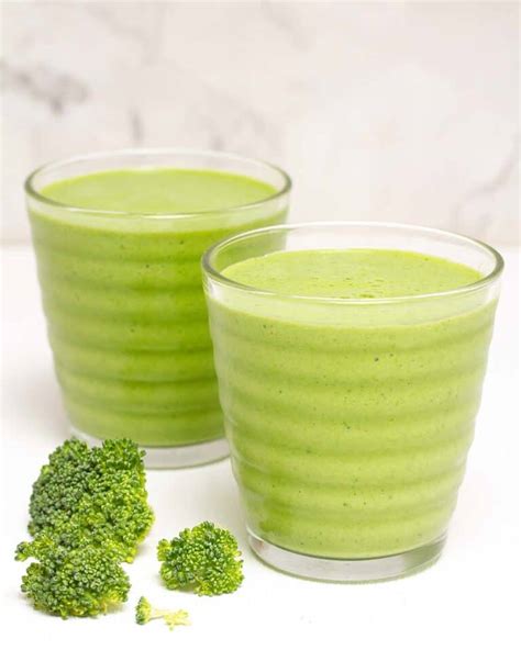 Broccoli Smoothie - The Daily Dish