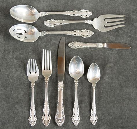 Lot - STERLING SILVER FLATWARE SET