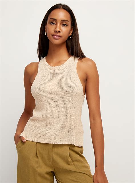 Knit Camis And Sweater Vests For Women Simons Us