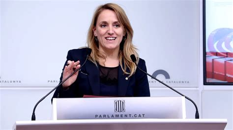 La Consellera De Economía Natàlia Mas Insiste En Que El Govern