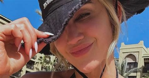 Ashley Roberts Shows Skin Like Babys Bum As She Strips Naked In Bathtub Snap Daily Star