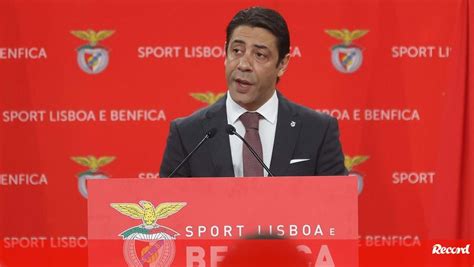 Rg Os Sociais Da Sad Do Benfica Apresentam Ren Ncia Aos Cargos