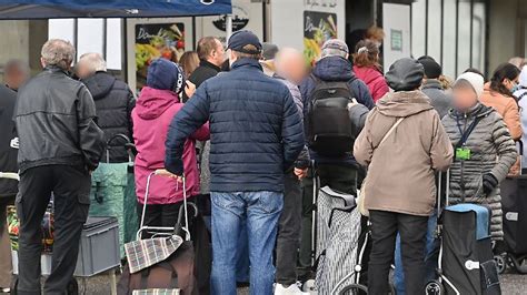 Rekordinflation Und Pandemie Armut In Deutschland Nimmt Deutlich Zu