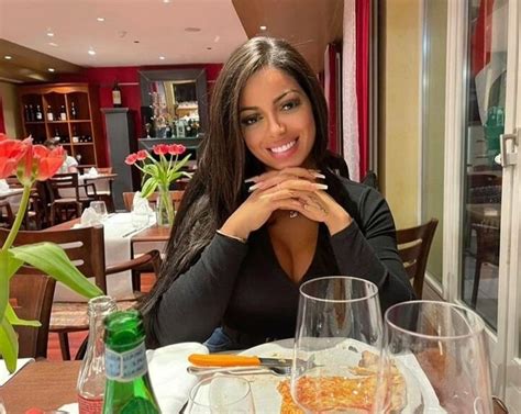 Puta Cuzuda Cadela Bonita Screenshot 20240412 223443 Instagram Porn Pic