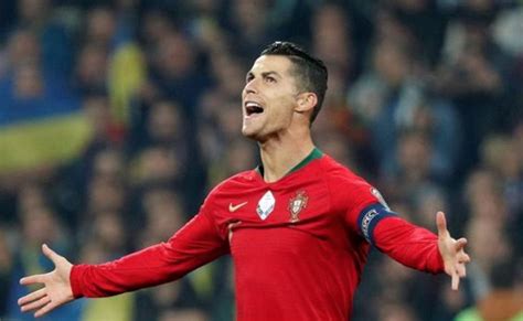 Cristiano Ronaldo El Mejor Pagado En Con Ingresos Por