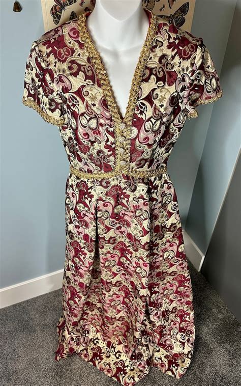 Vintage 1960s Harmay Burgundy And Gold Brocade Formal Gem