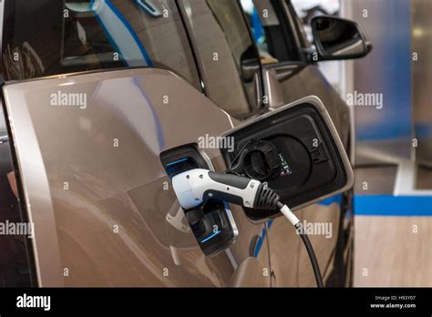 Showroom Electric Plug Electric Charge Of Bmw I3 Stock Photo Alamy