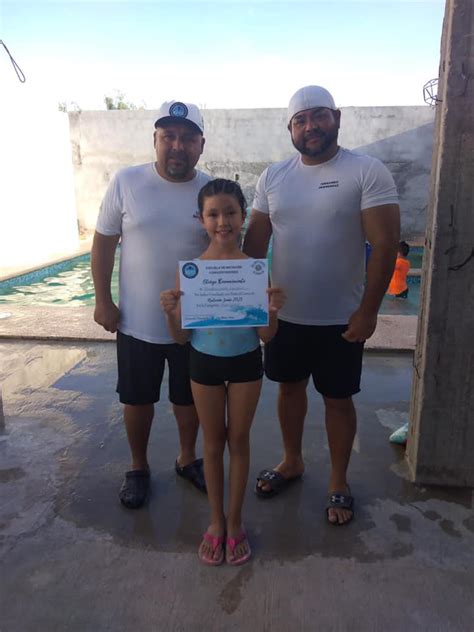 Escuela De Natación Conquistadores Nuevo Laredo